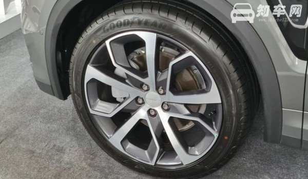 领克05轮胎型号大小 领克05轮胎尺寸(255/40 r20)