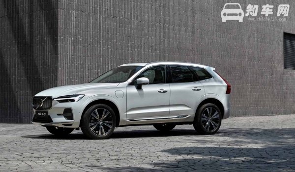 沃尔沃xc60顶配价格多少钱 沃尔沃xc60顶配落地价格多少（全款落地价大概46.17万元）