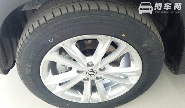 东风风光s560轮胎型号 风光s560胎压是多少(2.3-2.5bar)
