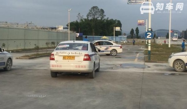 17座中巴车需要什么驾驶证