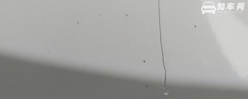 保险杠裂口2厘米 需要补吗