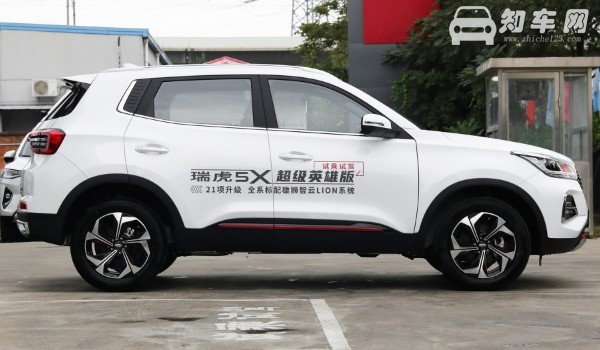 奇瑞瑞虎5x有几种颜色 六大外观配色(皓月白最好看)