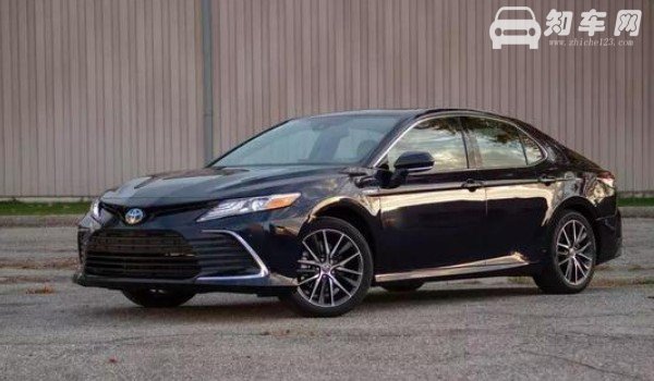 toyota是什么车 丰田汽车(混动版凯美瑞仅售21万​)
