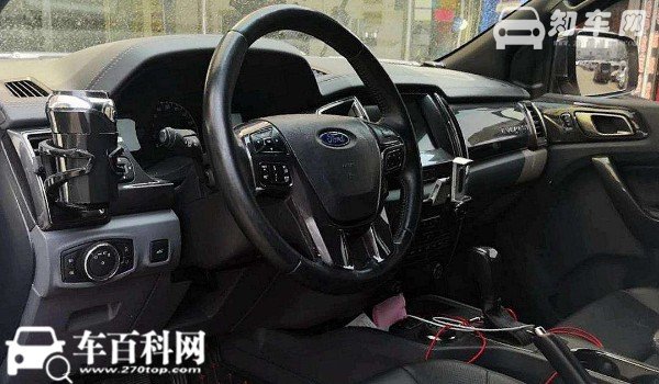 撼路者油箱多少升 油箱容量80L(百公里油耗12.2L)