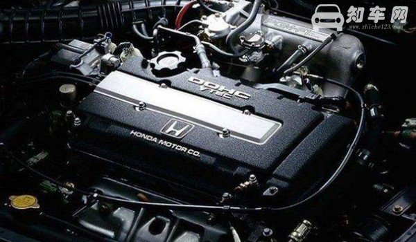 型格是什么变速箱 搭载两款变速箱类型(CVT+6MT)