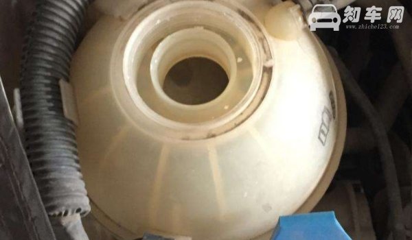 关闭引擎检查冷冻液水平是什么意思