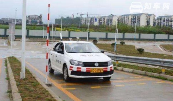 科目二多少分合格