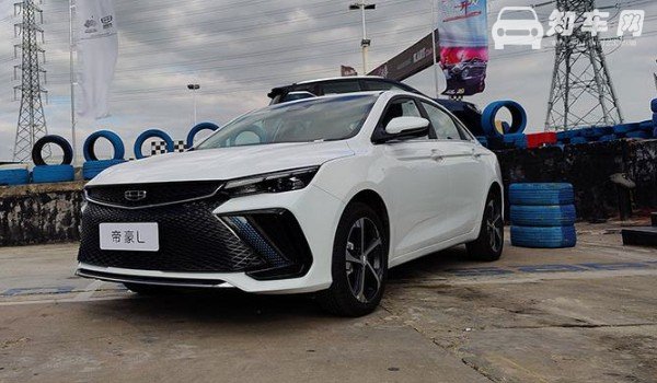 帝豪l油耗多少 百公里油耗6.7L(油耗一公里4毛钱)