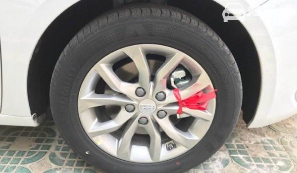 帝豪l轮胎型号 帝豪l轮胎尺寸是多少(205/50 r17)