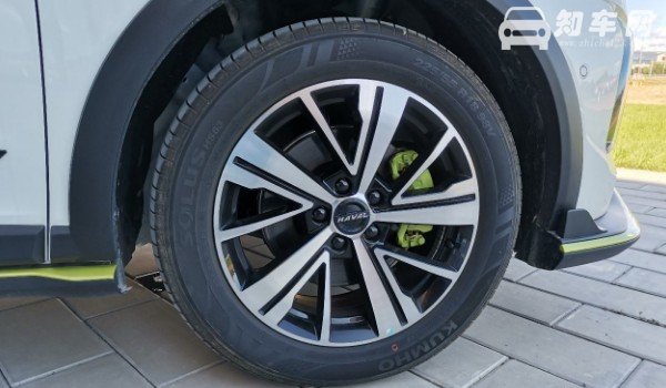 哈弗赤兔轮胎型号 哈弗赤兔轮胎尺寸(225/55 r18)