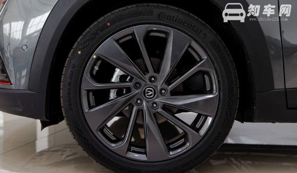 长安uni-v轮胎尺寸 轮胎型号规格(235/45 r18)