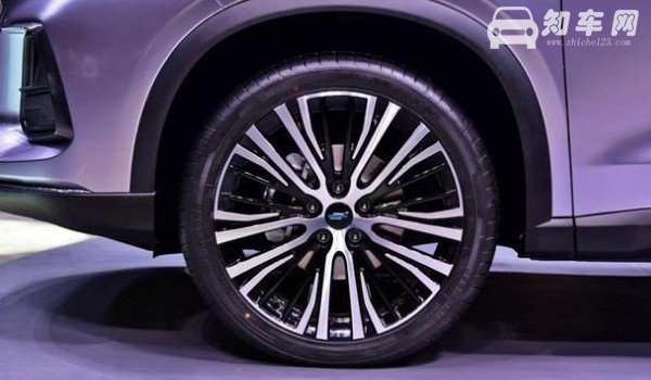 长安欧尚x5车身尺寸多少 定位紧凑型suv(轴距可达2710mm)