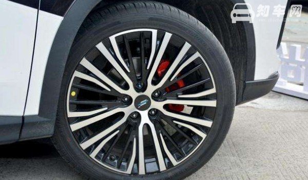 长安欧尚x5轮胎型号 长安欧尚x5轮胎规格(225/50 r18)