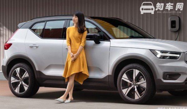 沃尔沃xc40价格及图片 2022款沃尔沃xc40仅售21万(采用四大外观配色)
